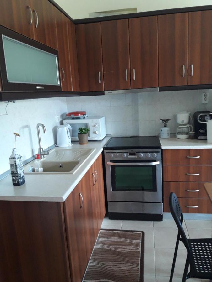 M&J Apartments Nikiti  Buitenkant foto